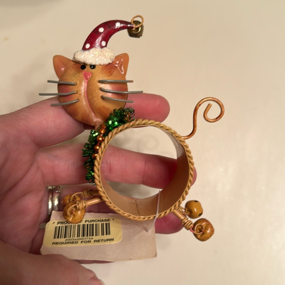 Set of 8 adorable Christmas cat napkin rings